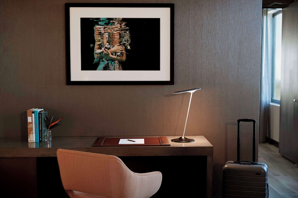 THesis Hotel Miami Coral Gables Curio Collection by Hilton - photo 14