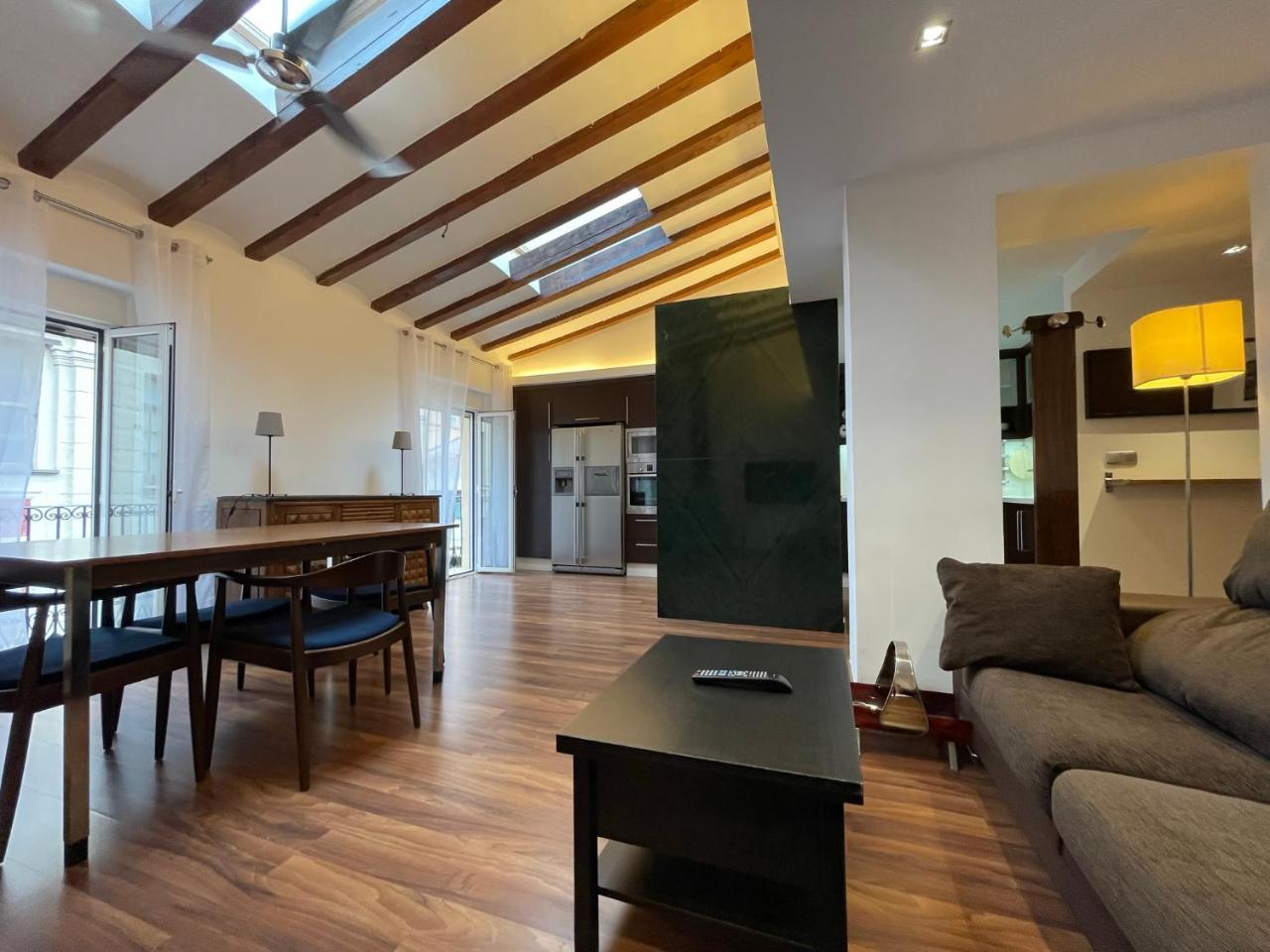 Piso En El Centro de Alcoy Para Sentirte En Casa — 4-Star Luxury Hotel in Alcoy, Spain