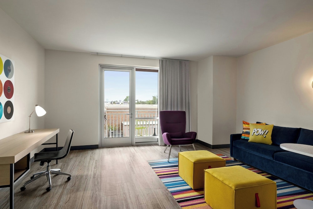 Aloft Wilmington at Coastline Center - photo 13