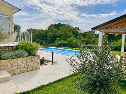 Villa Yucca Istra — 4-Star Luxury Hotel in Labin, Croatia