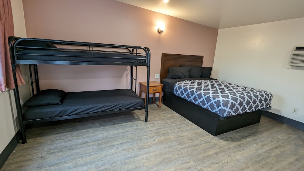 Portland Value Inn - photo 5