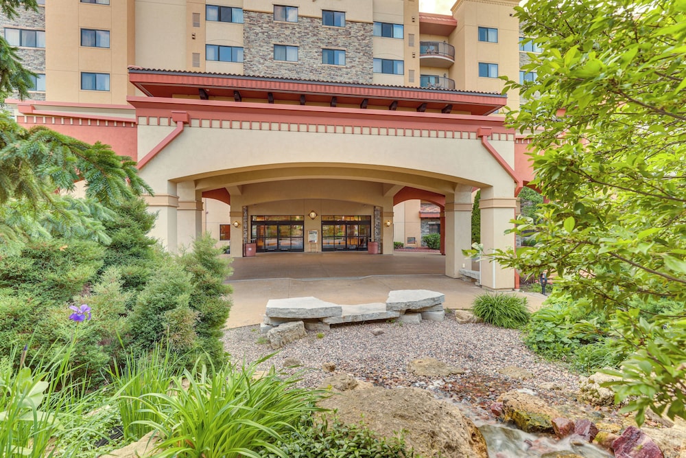Wisconsin Dells Resort Condo w 2 Fireplaces - photo 13