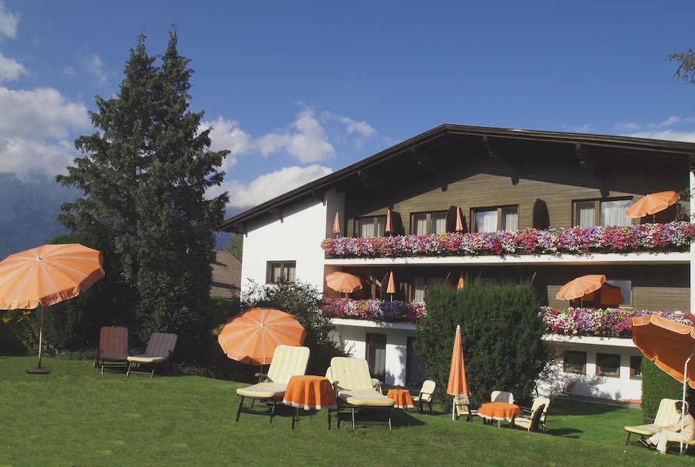 Hotel Sonnhof - last minute hotel in Igls