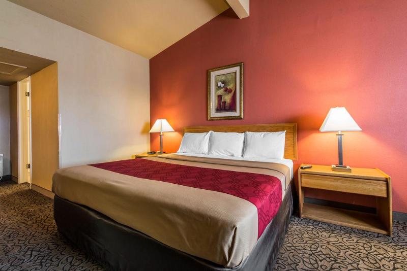 Rodeway Inn - carbon neutral hotel in Brush