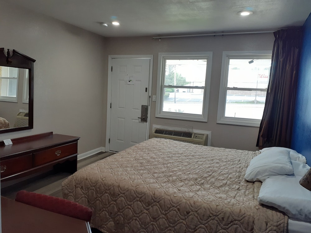Scenic River Inn Wartburg Hwy 27 - photo 5