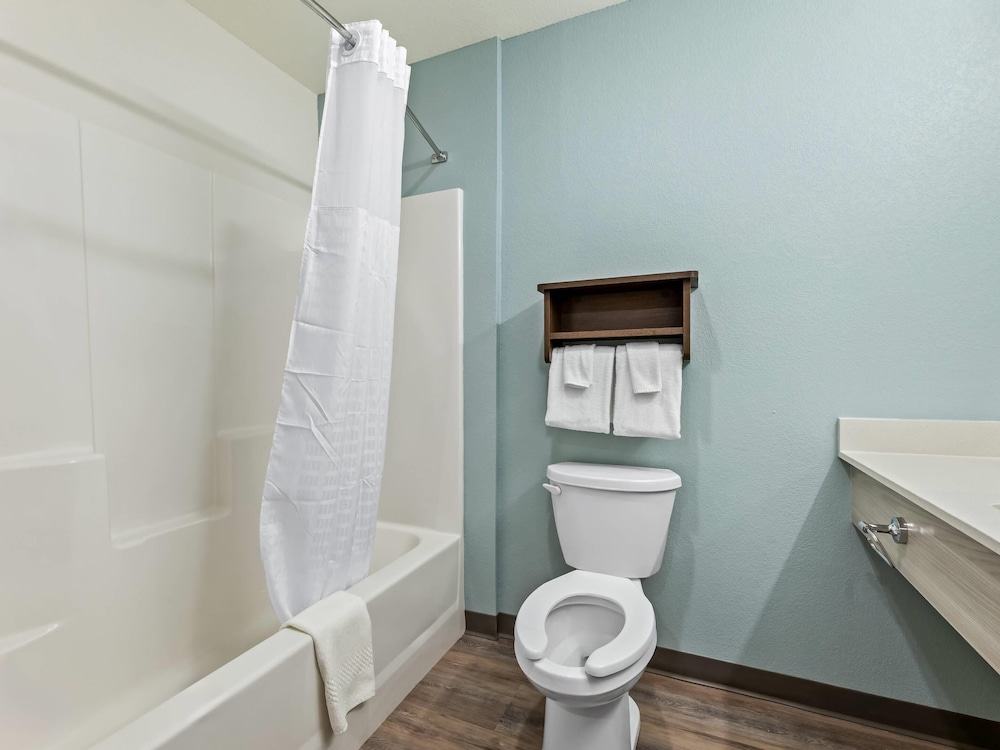 WoodSpring Suites Prattville Montgomery North - photo 24