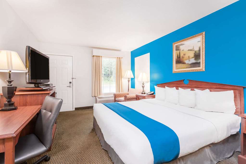 Baymont by Wyndham Duncan Spartanburg - photo 9