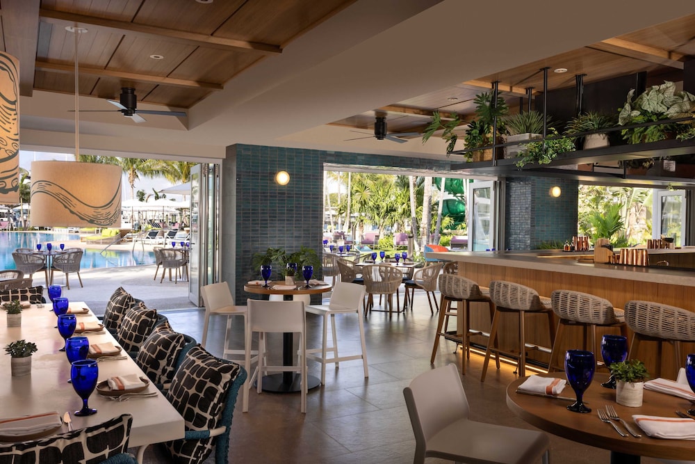 Pier Sixty Six Hotel & Marina - photo 51