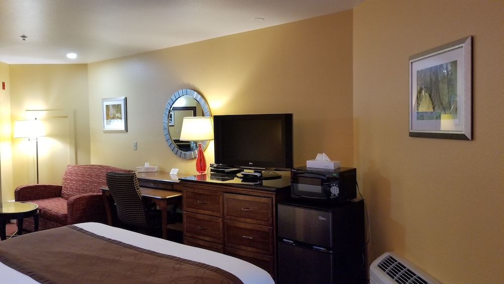 The Dew Drop Inn Motel - photo 28