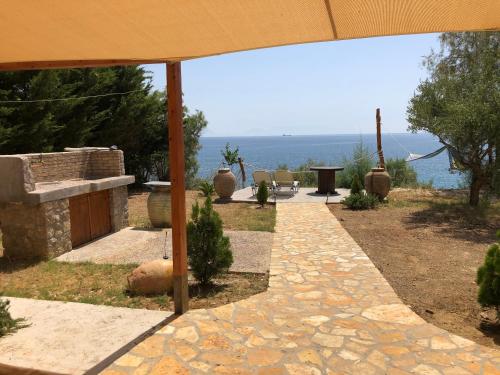 Seafront Studio with direct beach access — 4-Star Luxury Hotel in Koroni, Greece
