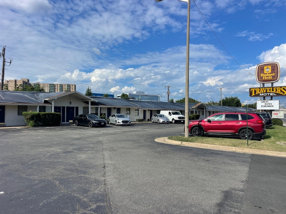 Budget Host Travelers Motel - photo 21