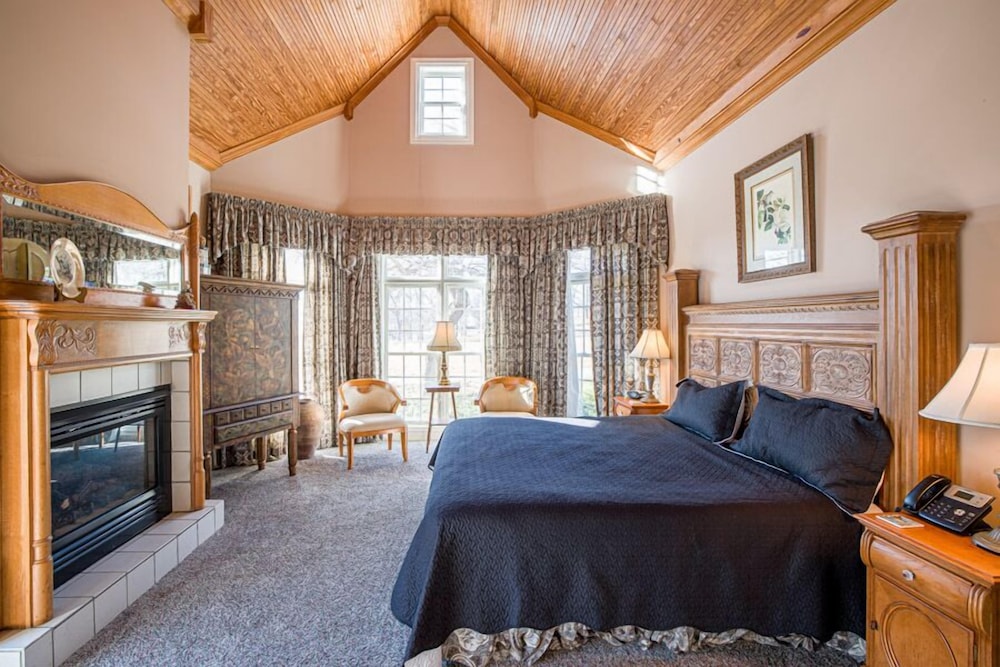 Whitestone Inn - photo 10