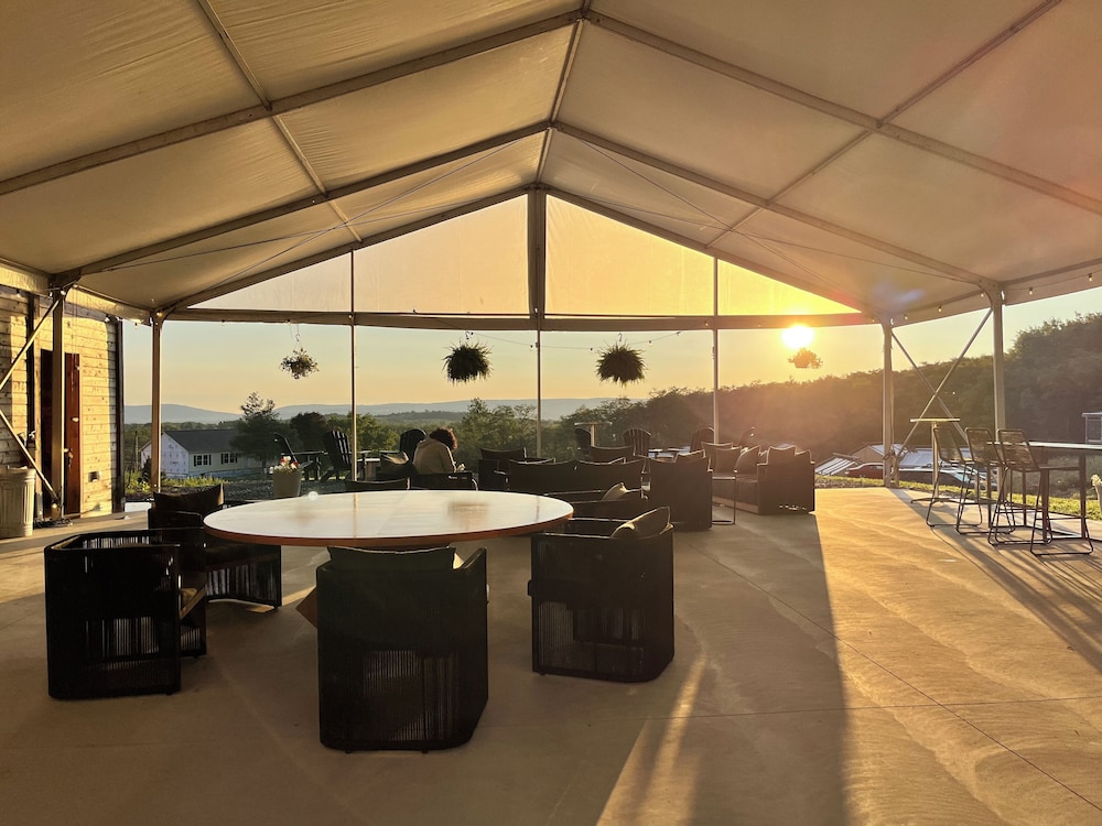 Naturluxe & Stars — hotel in Watkins Glen