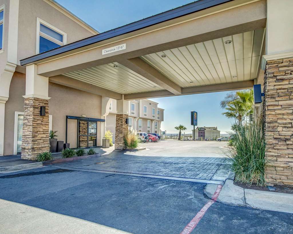Comfort Inn & Suites El Paso I 10 Airport Area - photo 6