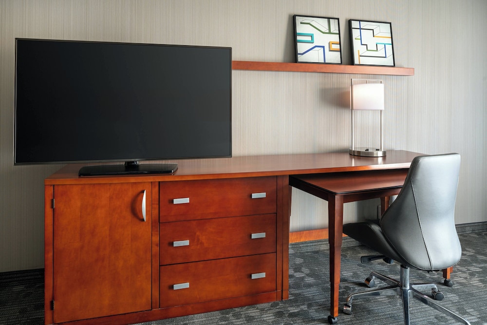 Courtyard by Marriott San Jose Cupertino - photo 8