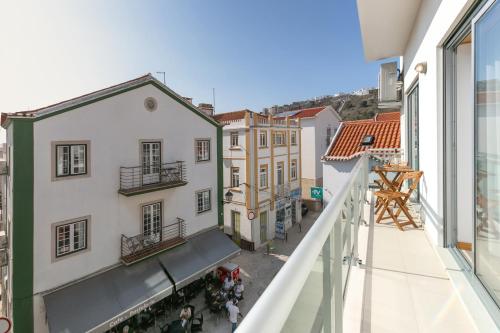 Casa Brilhante Sunny Delight — 4-Star Luxury Hotel in Nazare, Portugal