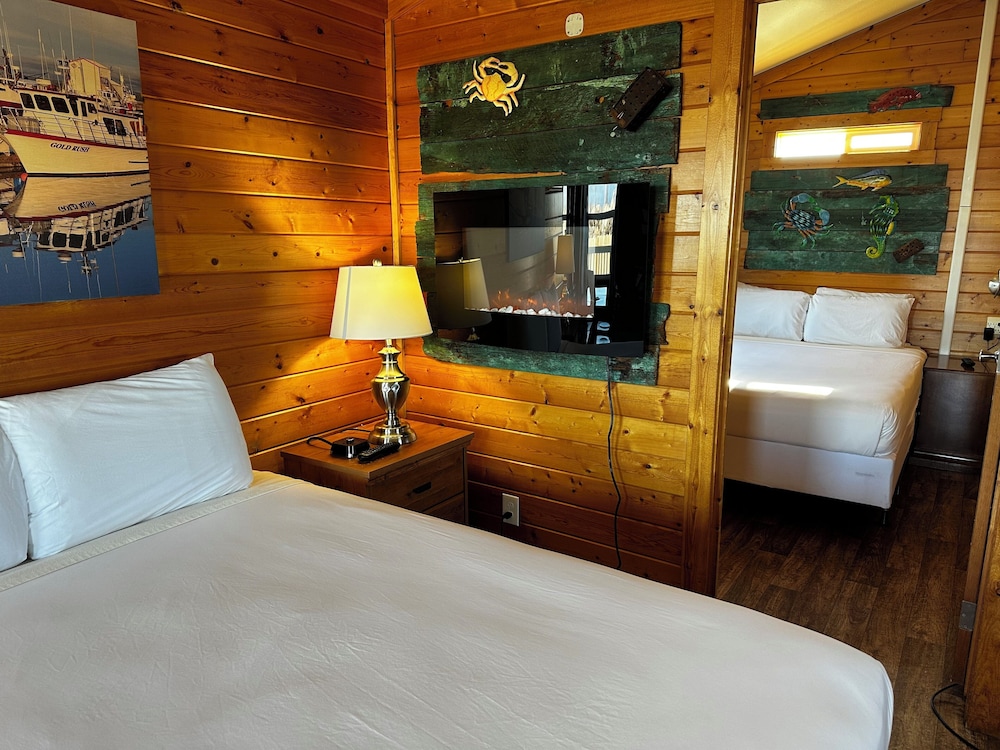 Westport Marina Cottages - photo 31