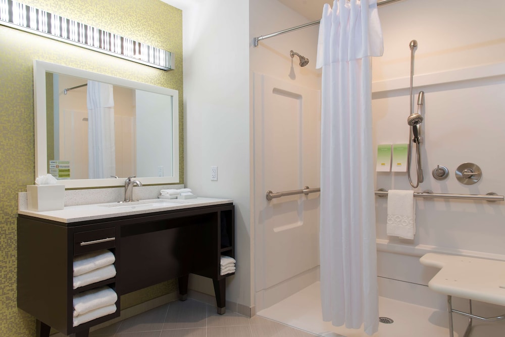 Home2 Suites by Hilton Indianapolis Downtown - photo 18