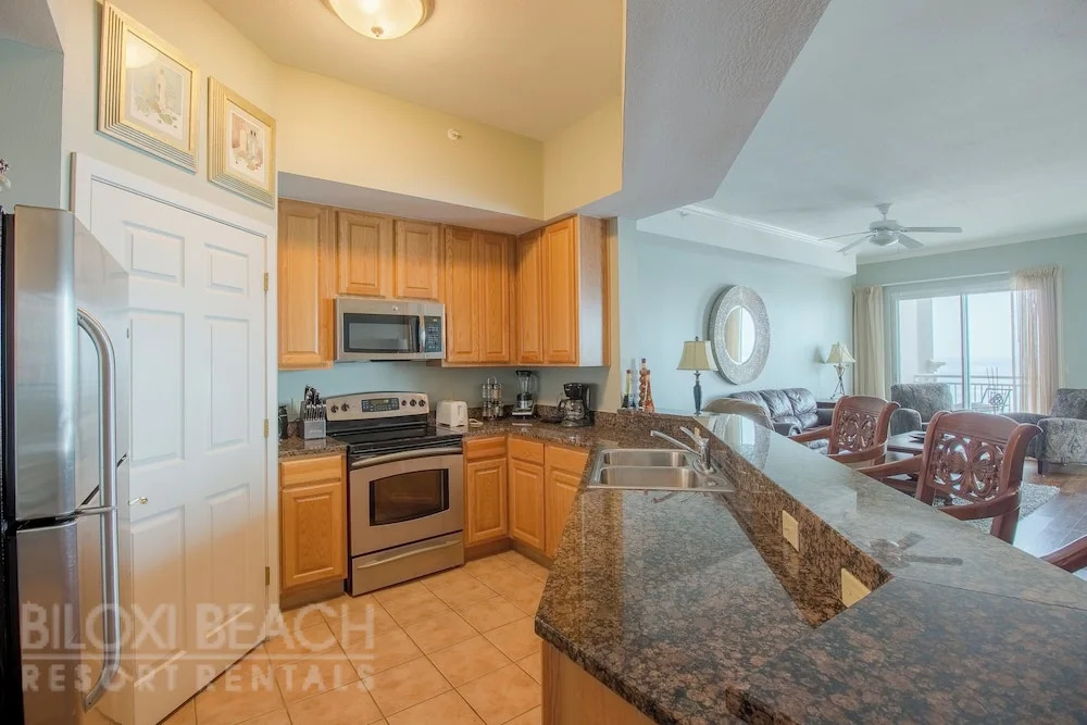 Legacy Towers I Penthouse - photo 18