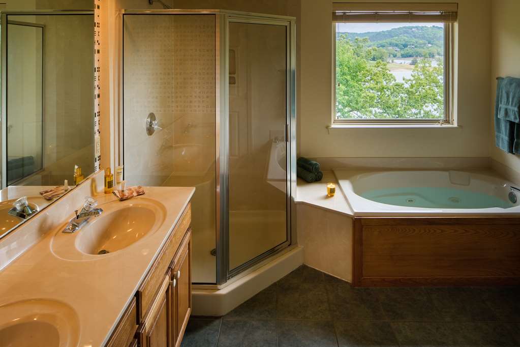 Branson Yacht Club - photo 19