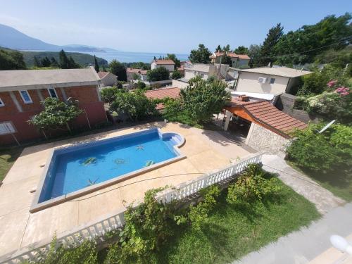 Sunset Pool Retreat — Podgorica — photo 3