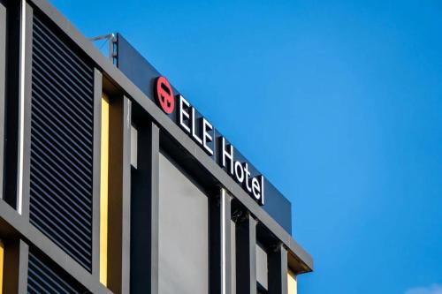 ELE Hotel Kuzuha — hotel in Hirakata