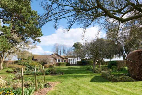 Sunset Cottage — 4-Star Luxury Hotel in Sandwich, United Kingdom