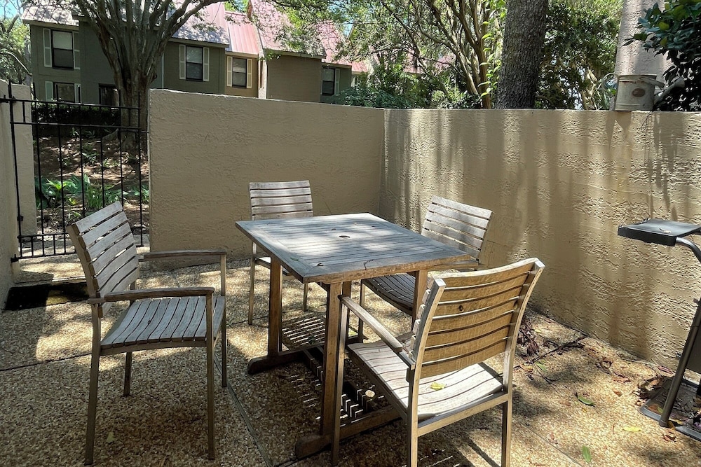 825 Ketch Court at The Sea Pines Resort - photo 18