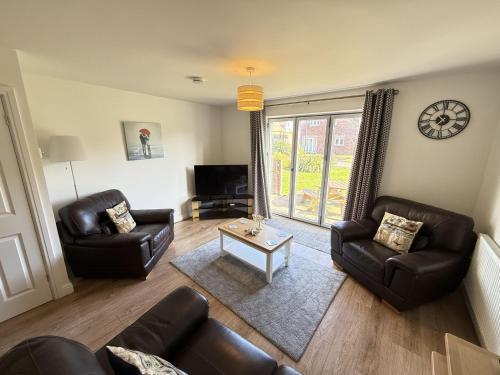 Beachside Cottage Part of the The Bay Filey Holiday Village with pool gym and direct beach access pub restaurant tennis and meadows walks