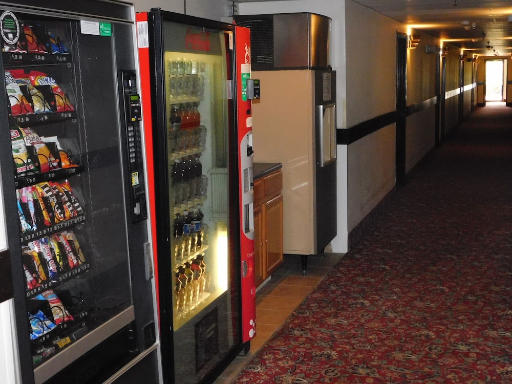 The Covered Bridge Inn - photo 34