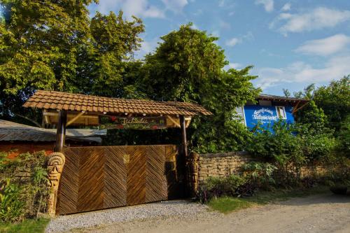 Itchimbia Garden Ayampe Montaña Y Mar in Unknown City, Ecuador