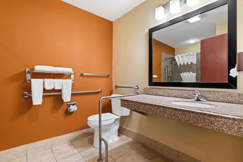 Best Western Kenosha Inn - photo 22