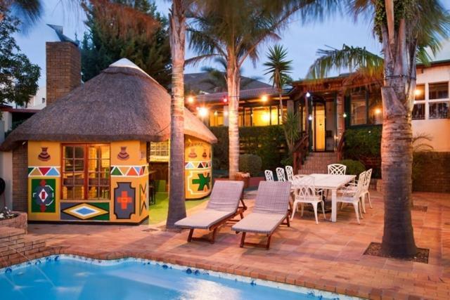 Annette Guesthouse — 4-Star Luxury Hotel in Cape Town, South Africa
