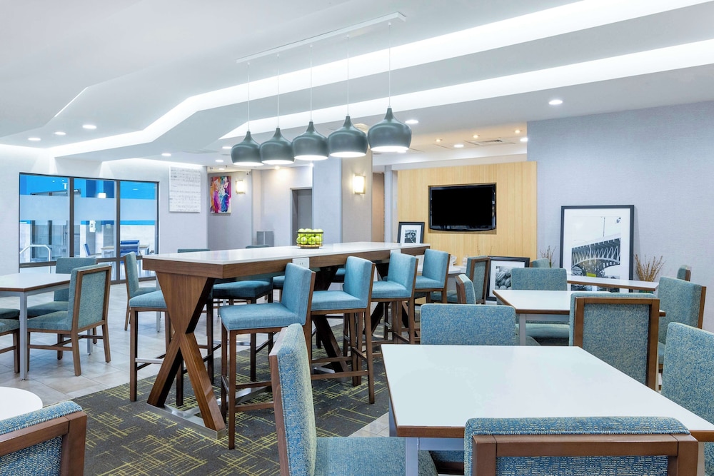 Hampton Inn Richmond Mechanicsville - photo 3