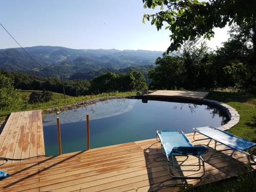 Holiday Home Sonnenhaus — 4-Star Luxury Hotel in Bresternica, Slovenia