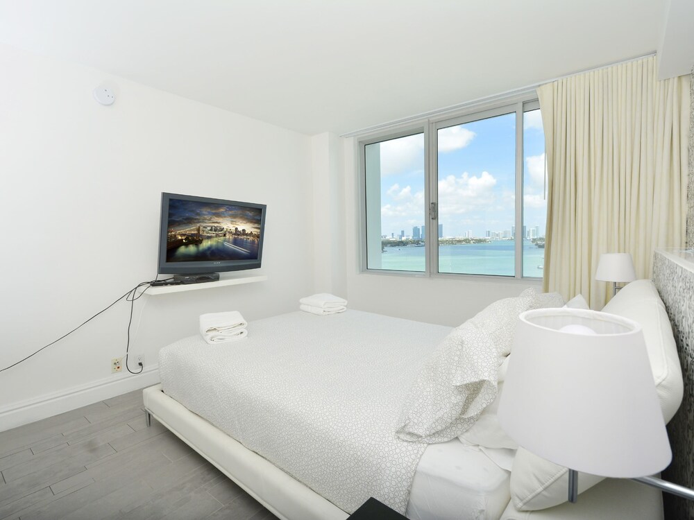 Huge Suite 3 Rooms Bay View 5 Condo Hotel #1026 - photo 31