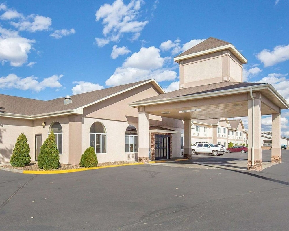 FairBridge Inn & Suites Glendive - featured photo