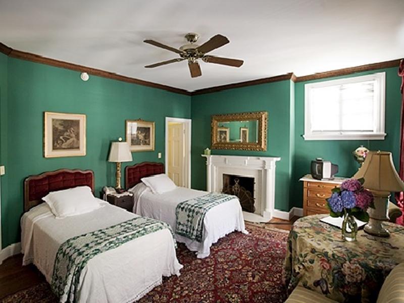 Taft Bridge Inn - photo 2