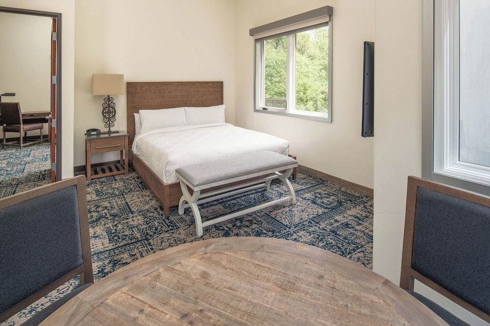 Four Points by Sheraton Santa Cruz Scotts Valley - photo 5