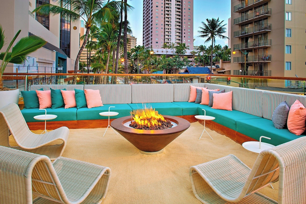 The Laylow Waikiki Autograph Collection - photo 55
