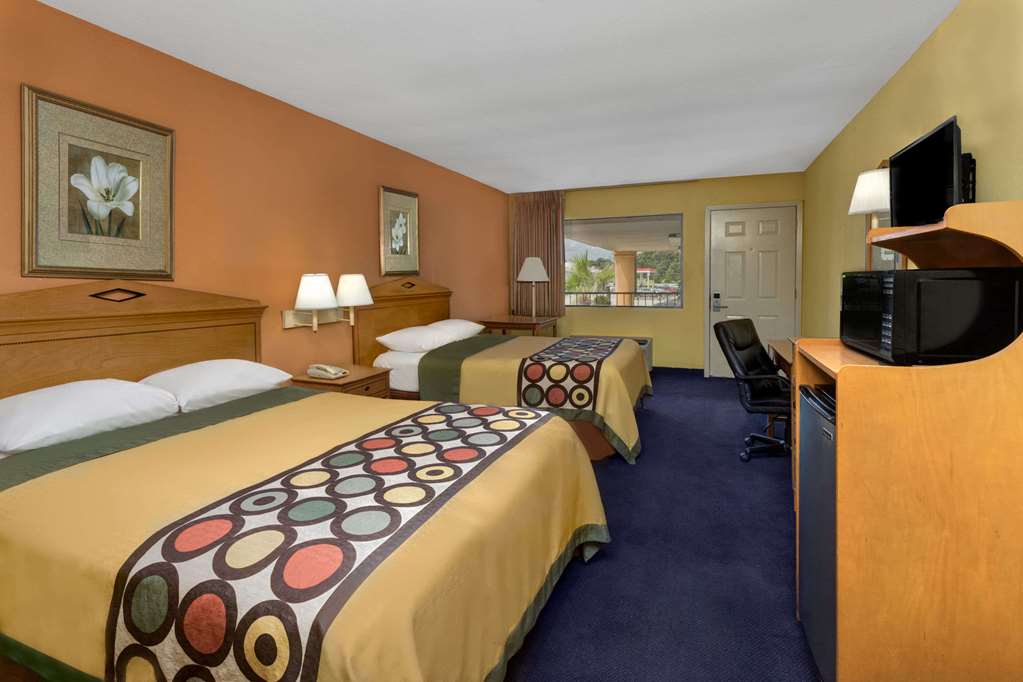 Super 8 by Wyndham Breaux Bridge - photo 7