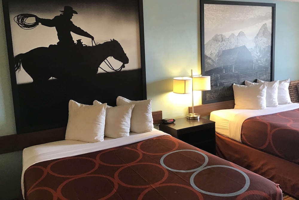 Super 8 by Wyndham Casper East Evansville - photo 20