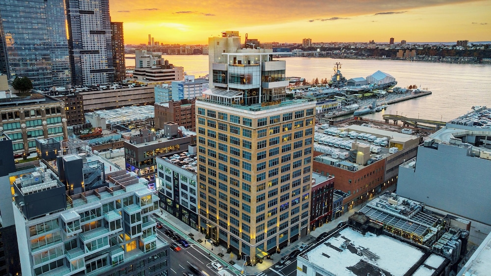 Ink 48 Hotel - photo 2