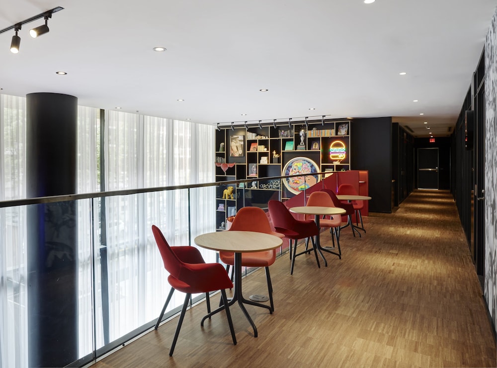 citizenM Washington DC Capitol - photo 39