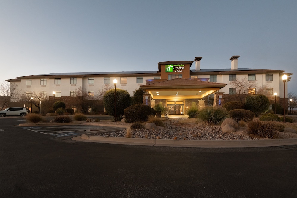 Holiday Inn Express & Suites St. George North Zion by IHG - photo 32