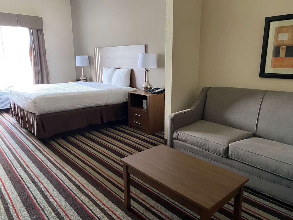City Express by Marriott Danville - photo 7