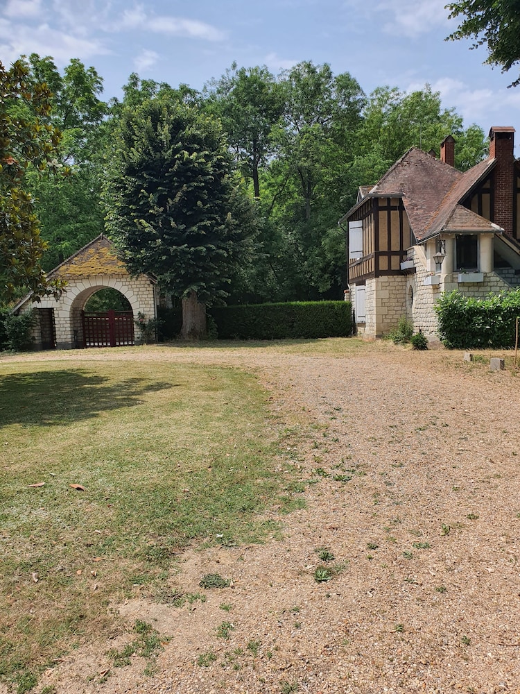La Marceline - carbon neutral hotel in Saint-Aignan