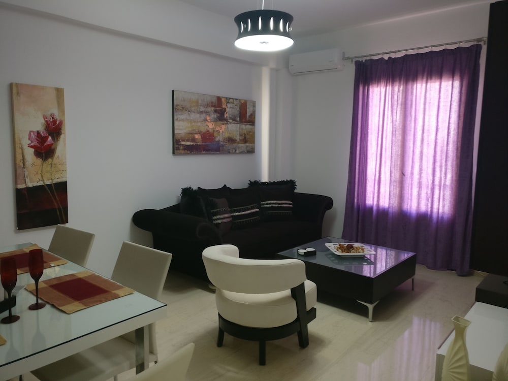 Paradise City — 4-Star Luxury Hotel in Rethymno, Greece