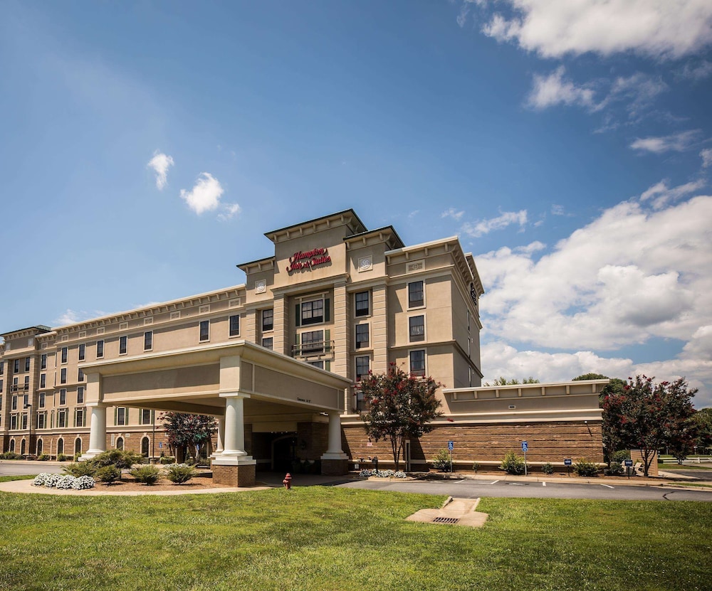 Hampton Inn and Suites Dobson - featured photo
