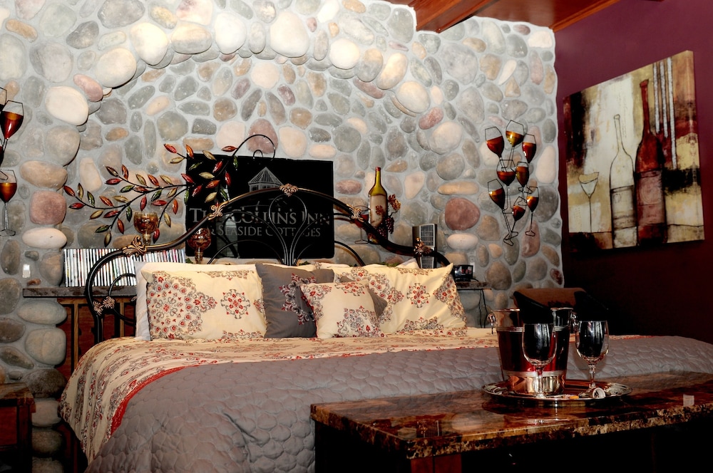 The Collins Inn and Seaside Cottages - photo 6